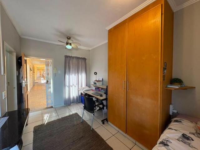 Apartment for sale in Dr Kenneth Kaunda, North West