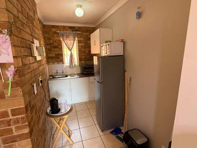 Apartment for sale in Potchefstroom, Tlokwe Local Municipality