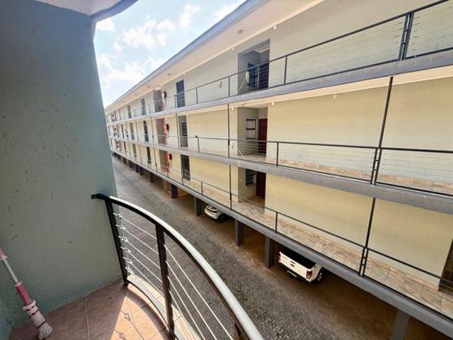 Apartment for sale in Dr Kenneth Kaunda, North West