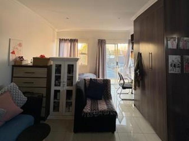 Apartment for sale in Dr Kenneth Kaunda, North West