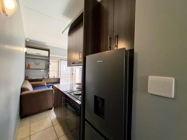 Apartment for sale in Dr Kenneth Kaunda, North West