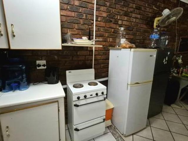 Apartment for sale in Dr Kenneth Kaunda, North West