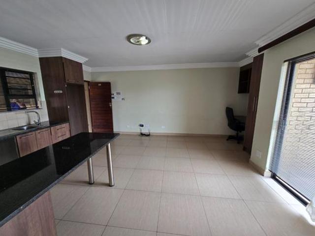 Apartment for sale in Dr Kenneth Kaunda, North West