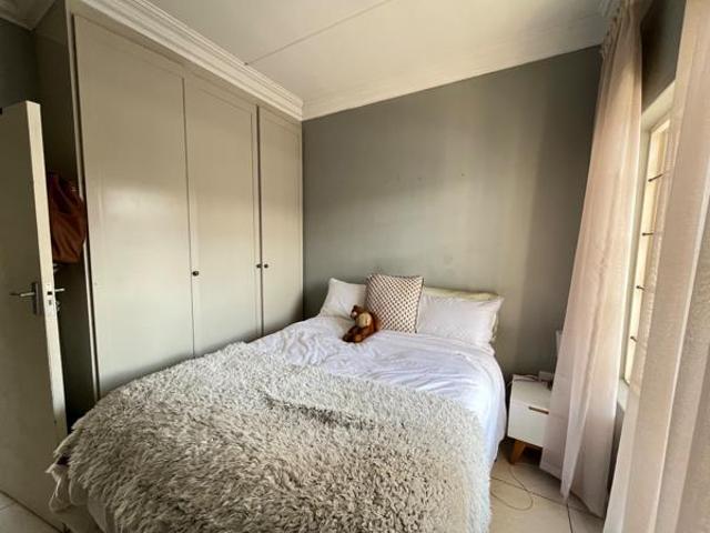 Apartment for sale in Dr Kenneth Kaunda, North West
