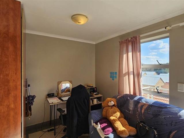 Apartment for sale in Potchefstroom, Tlokwe Local Municipality