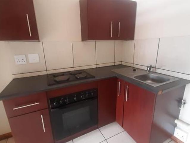 Apartment for rent in Potchefstroom, Tlokwe Local Municipality