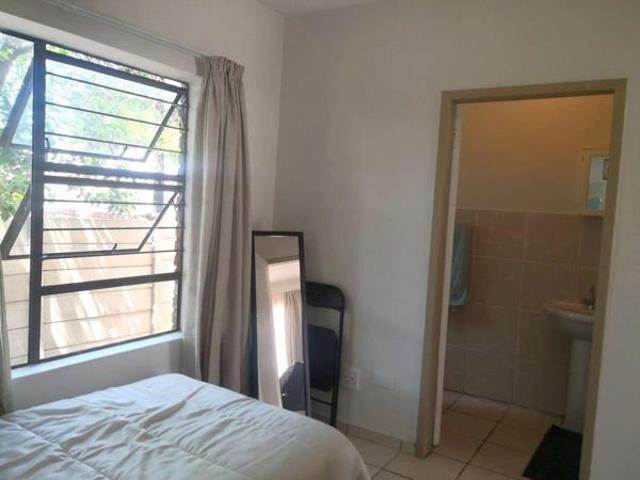 Apartment for sale in Dr Kenneth Kaunda, North West