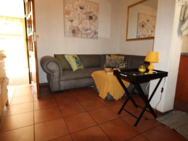 Apartment for sale in Potchefstroom, Tlokwe Local Municipality