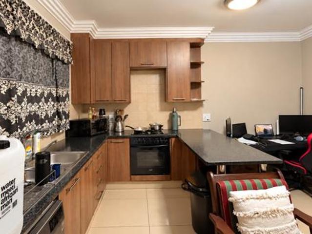 Apartment for sale in Potchefstroom, Tlokwe Local Municipality