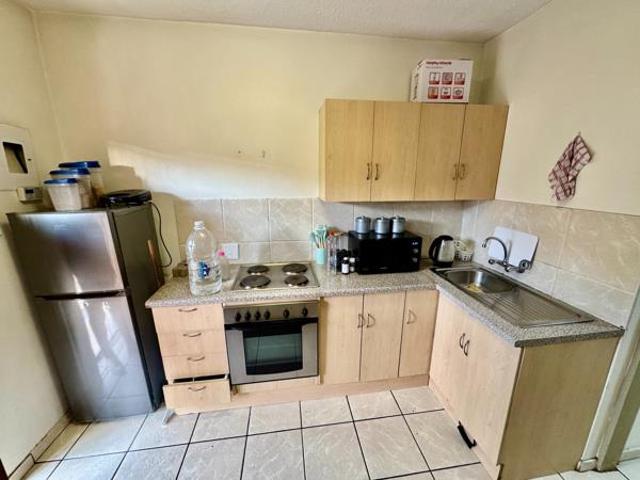 Apartment for sale in Dr Kenneth Kaunda, North West