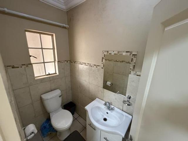 Apartment for sale in Potchefstroom, Tlokwe Local Municipality