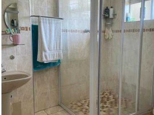 Apartment for rent in Seaview, Kwazulu-natal