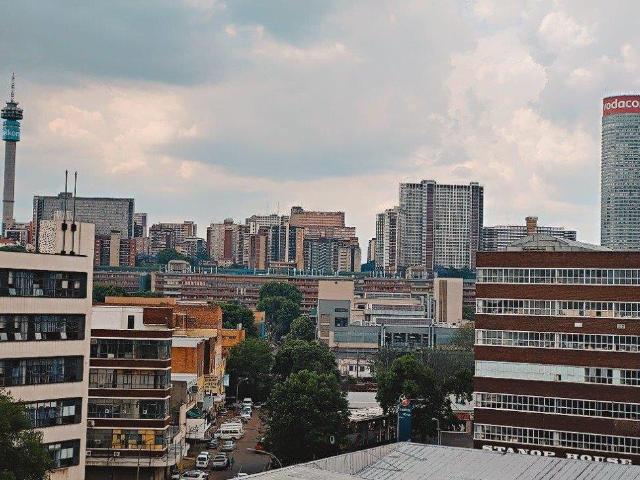 Apartment for sale in Vosloorus, Gauteng