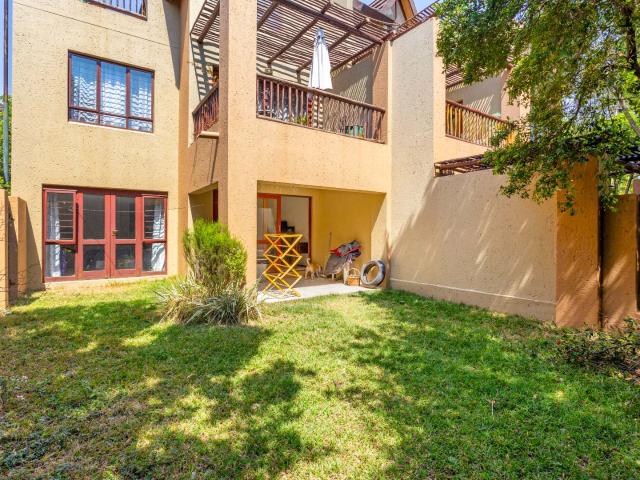 Apartment for rent in Sandton, City of Johannesburg Metropolitan Municipality