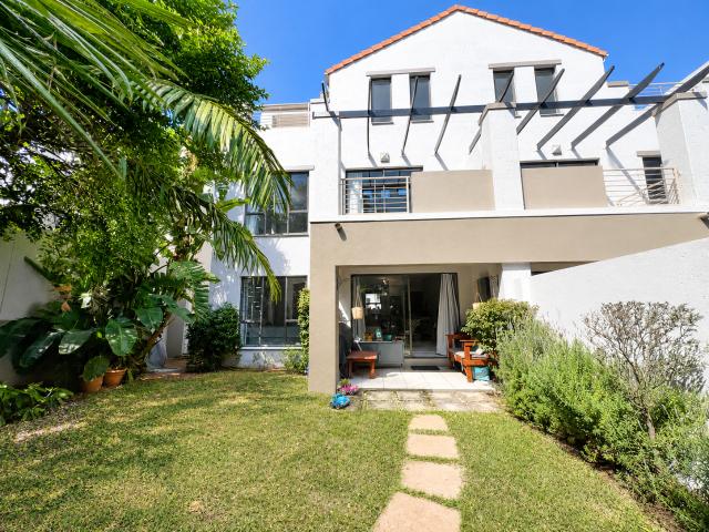 Apartment for sale in Alexandra, Gauteng
