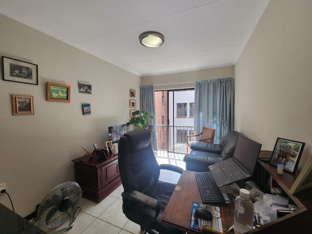 Apartment for sale in Alexandra, Gauteng