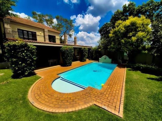 Apartment for rent in Douglasdale, Randburg