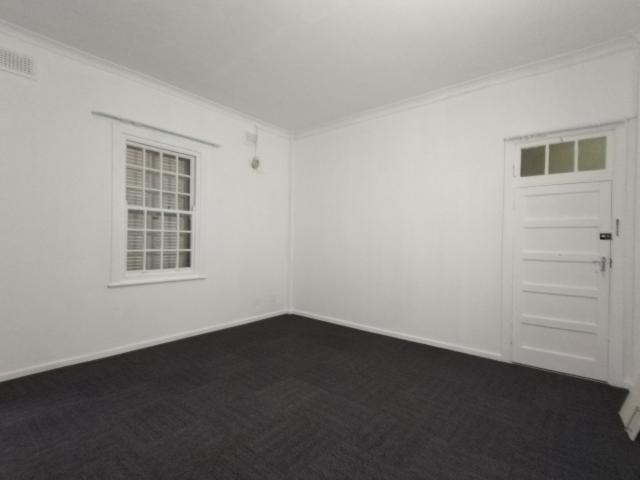 Apartment for rent in Seaview, Kwazulu-natal