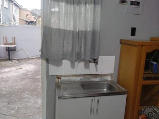 Apartment for rent in Seaview, Kwazulu-natal