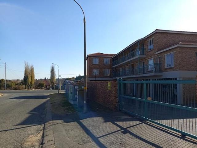 Apartment for rent in Edleen, Ekurhuleni
