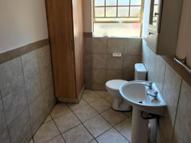 Apartment for rent in Waterkloof, Gauteng