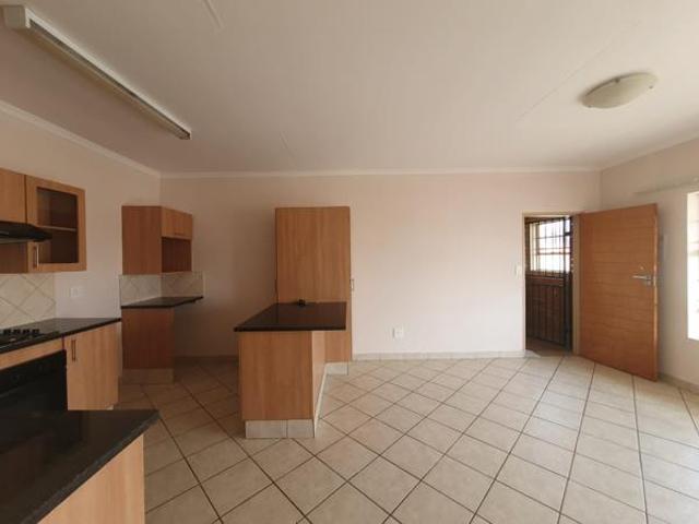 Apartment for rent in Waterkloof, Gauteng