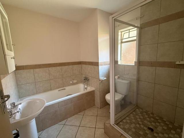 Apartment for rent in Waterkloof, Gauteng