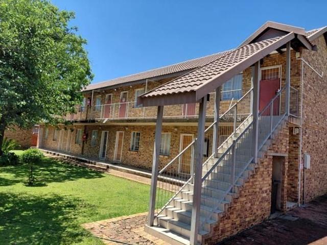Room for rent in Waterkloof, Gauteng
