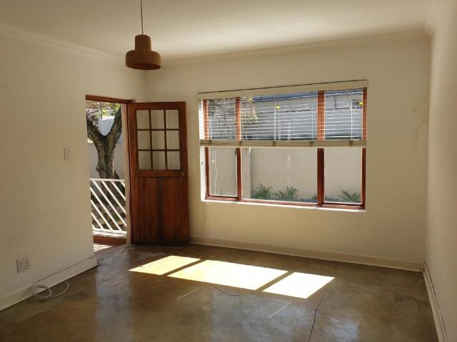 Apartment for sale in Vosloorus, Gauteng