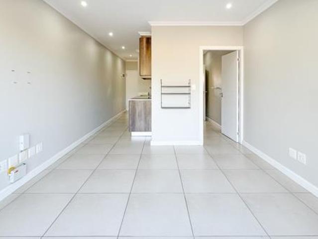 Apartment for rent in Seaview, Kwazulu-natal