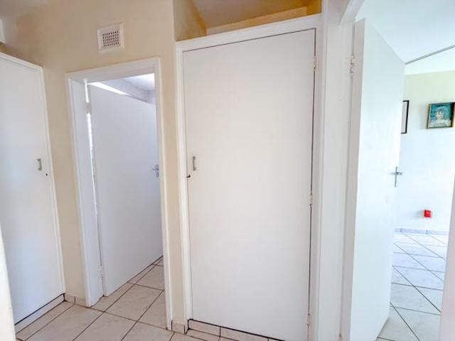 Apartment for sale in UMhlathuze Municipality, Kwazulu-natal