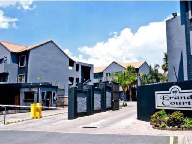 Apartment for sale in Vosloorus, Gauteng