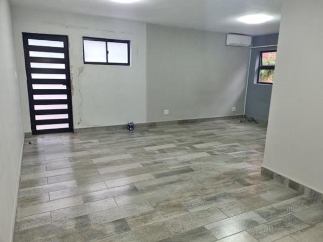 Apartment for rent in Seaview, Kwazulu-natal
