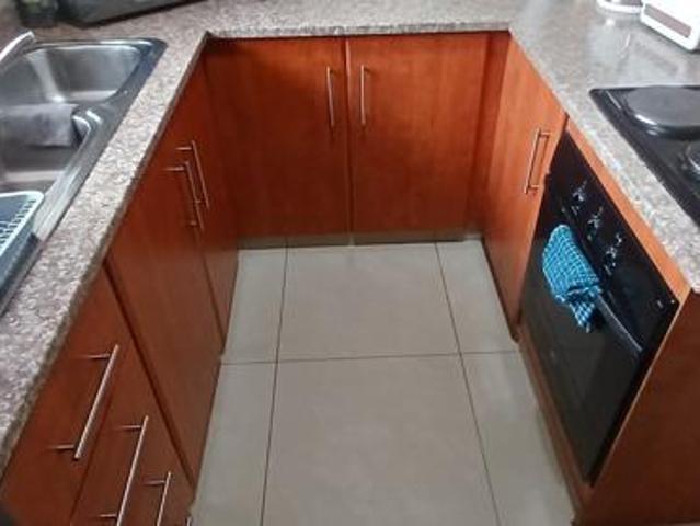 Apartment for rent in Seaview, Kwazulu-natal