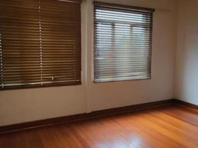 Apartment for rent in Seaview, Kwazulu-natal