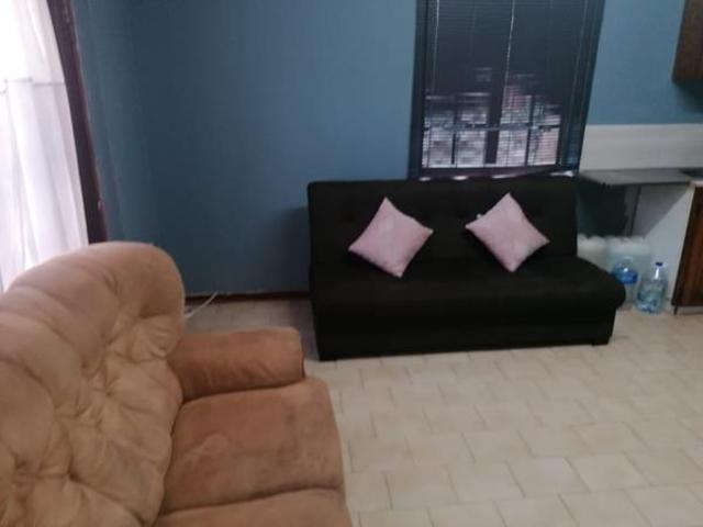Apartment for rent in Mount Moreland, Kwazulu-natal
