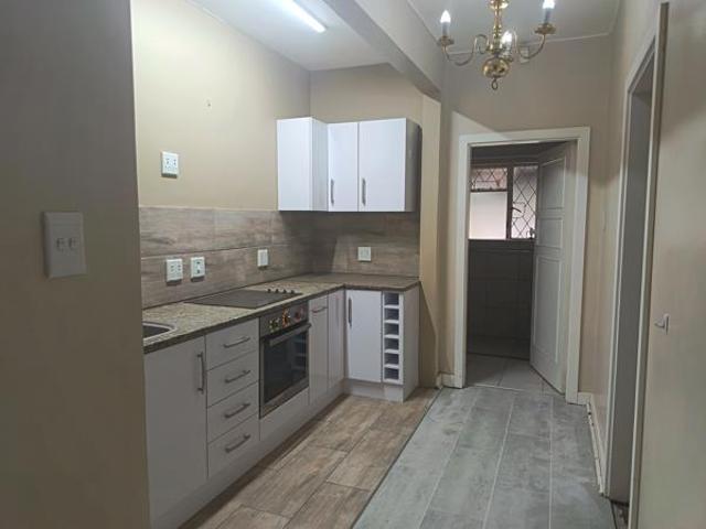 Apartment for rent in Seaview, Kwazulu-natal