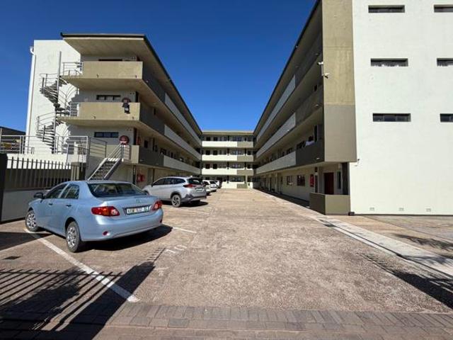 Apartment for sale in Jeffreys Bay, Kouga Local Municipality