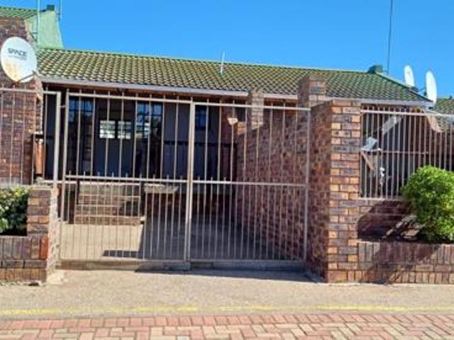 Apartment for sale in Cape St Francis, Eastern Cape