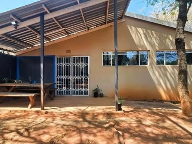 Apartment for rent in Nooitgedacht, Gauteng