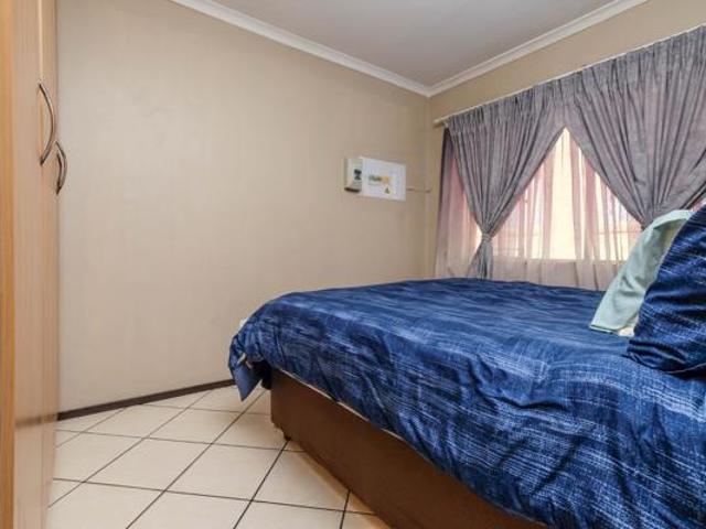 Apartment for sale in Westonaria, Gauteng
