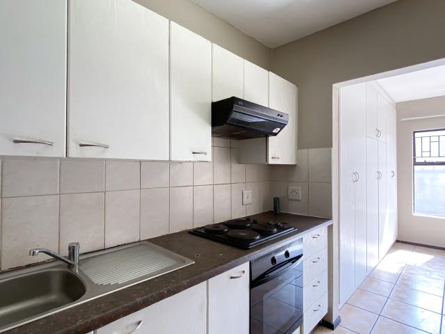 Apartment for rent in Nooitgedacht, Gauteng