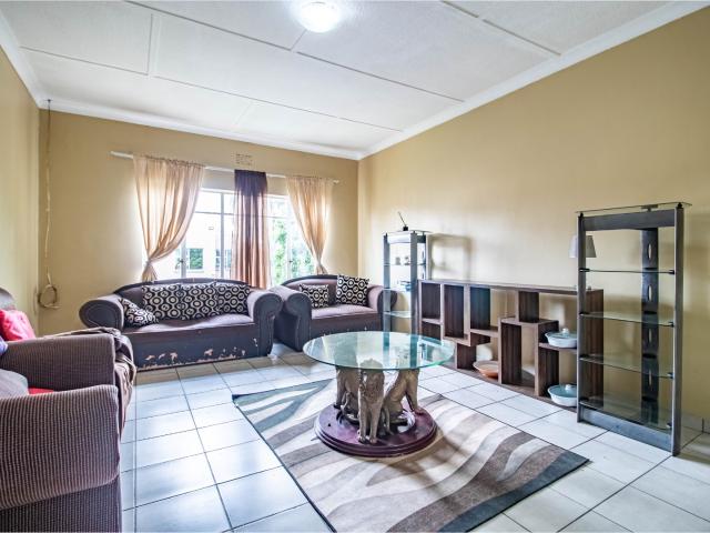 Apartment for sale in Nooitgedacht, Gauteng