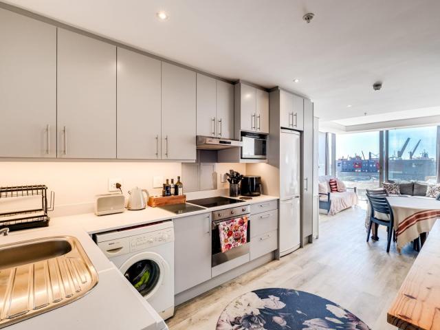 Apartment for sale in Cape Town, Western Cape