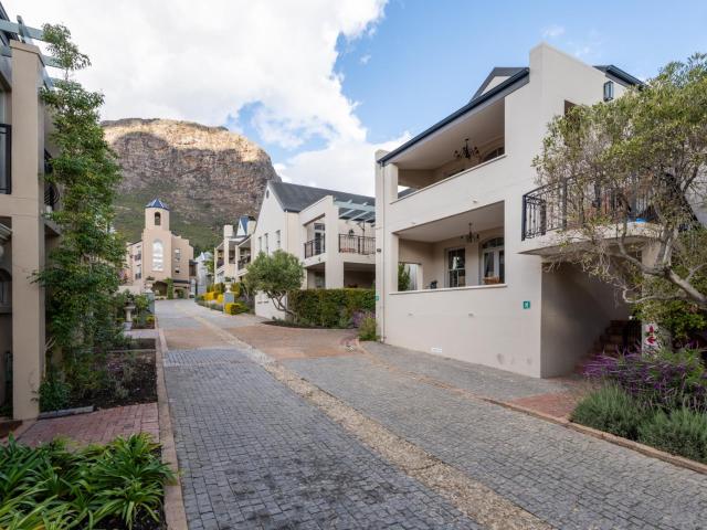 Apartment for sale in Pniel, Western Cape