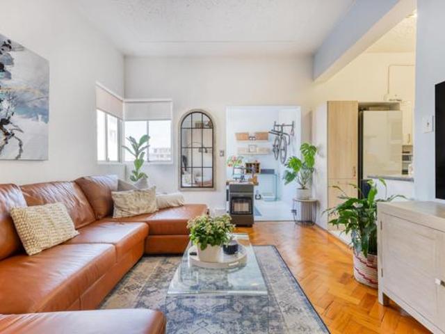 Apartment for sale in Cape Town, Western Cape
