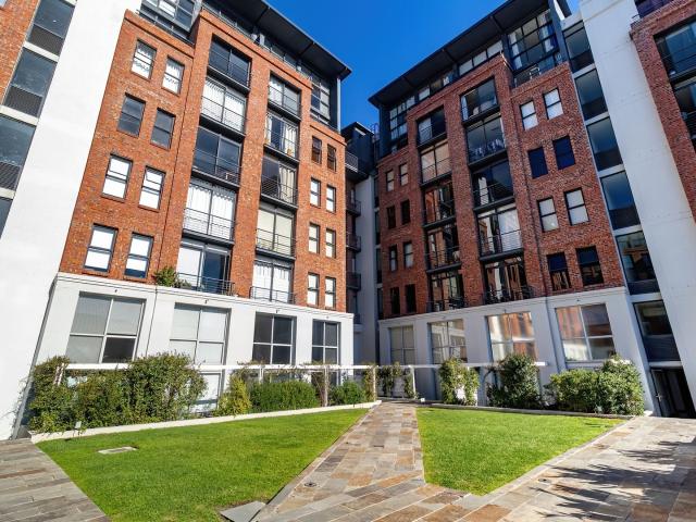 Apartment for sale in Cape Town, Western Cape