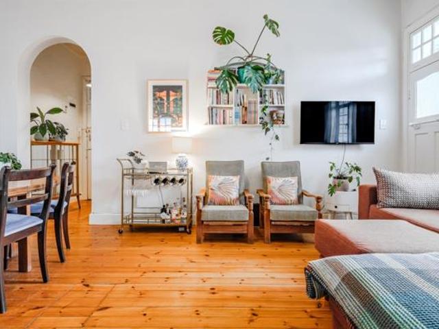 Apartment for rent in Cape Town, City of Cape Town