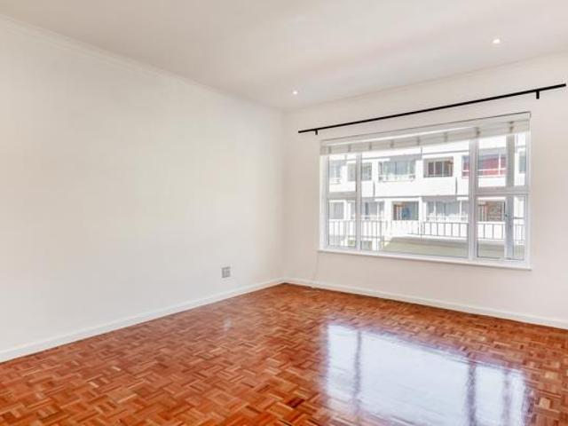 Apartment for sale in Cape Town, Western Cape