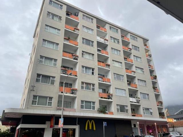 Apartment for sale in Cape Town, Western Cape